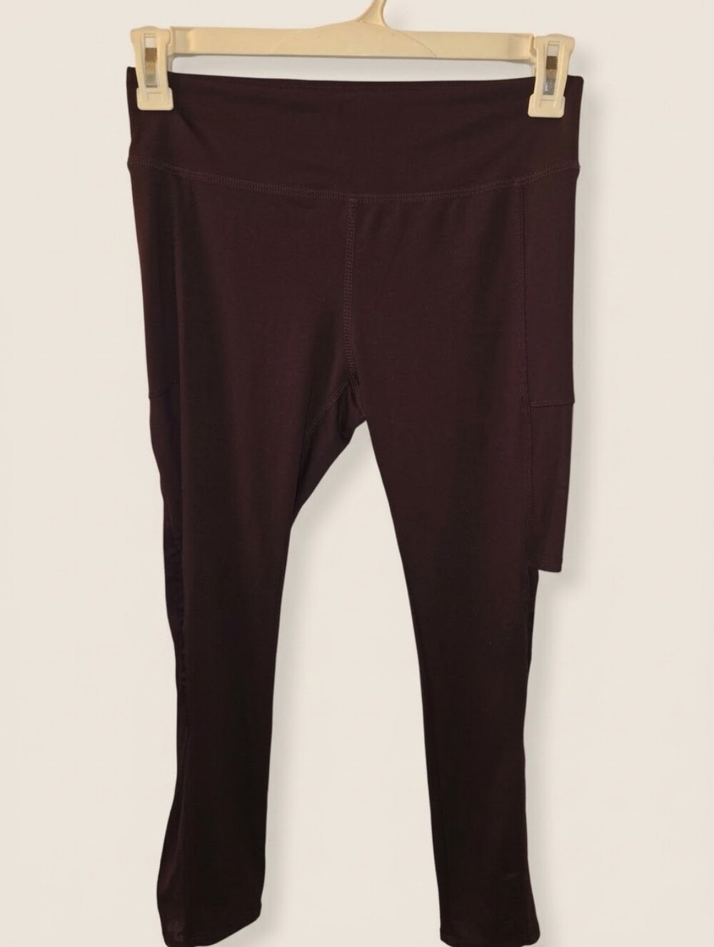Women's Burgundy High-Waist Leggings with Side Pockets
